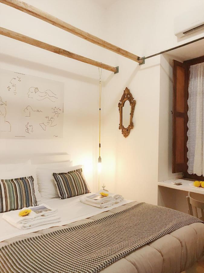 Bed & Breakfast Design & History